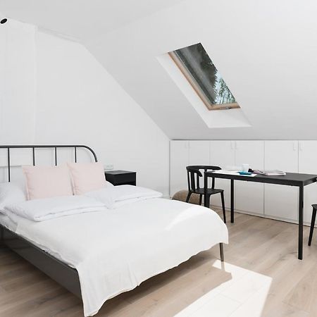 Chillax Apartments Zator Kültér fotó